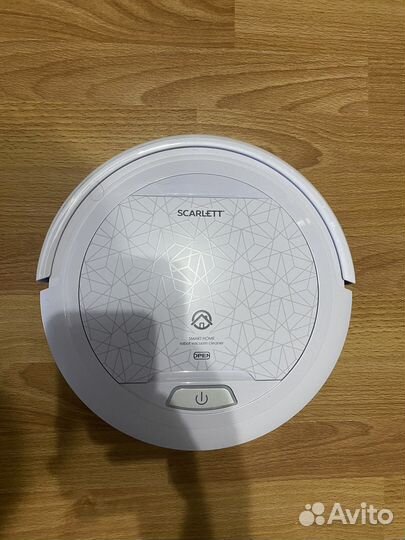 Робот пылесос scarlet