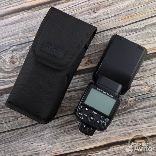 Вспышка Nikon Speedlight SB-5000