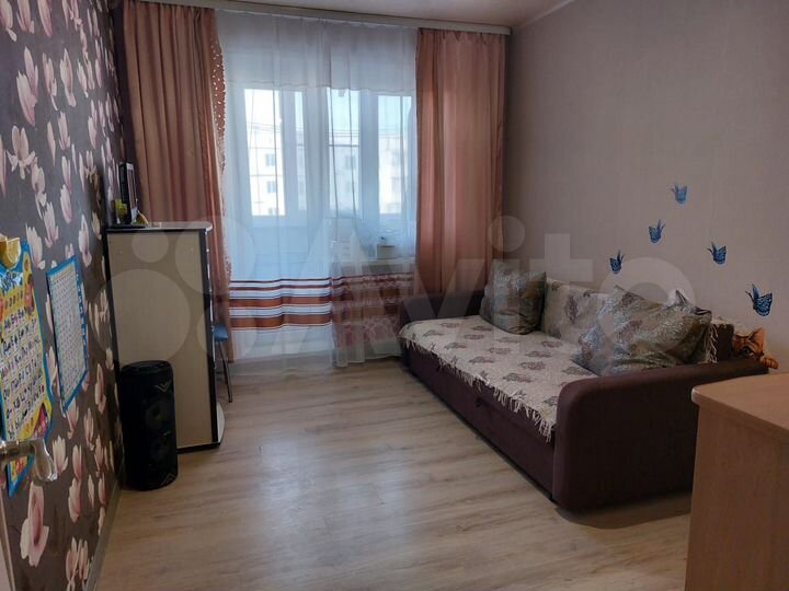 4-к. квартира, 78 м², 8/9 эт.