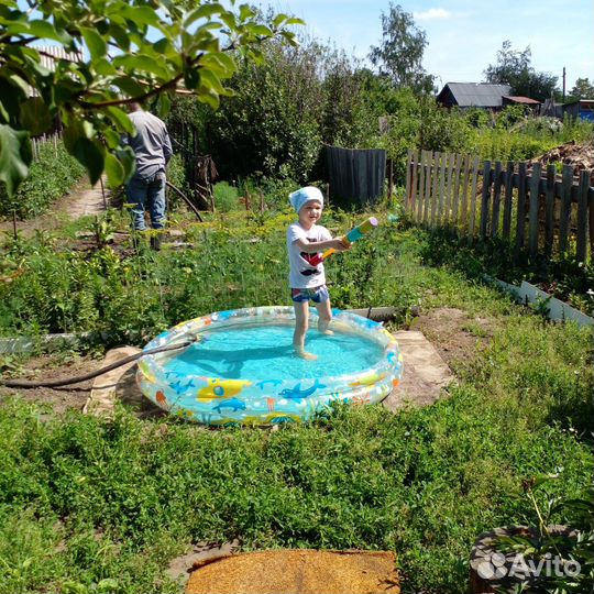 Ролики и бассейн