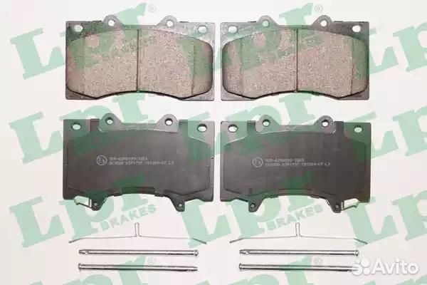 Комплект тормозных колодок