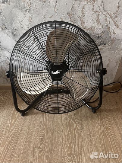 Вентилятор напольный Ballu