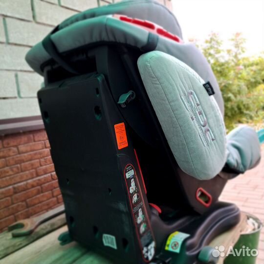 Детское автокресло 9-35кг capella isofix