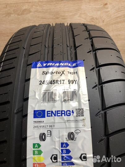 Triangle Sports TH201 245/45 R17 99Y