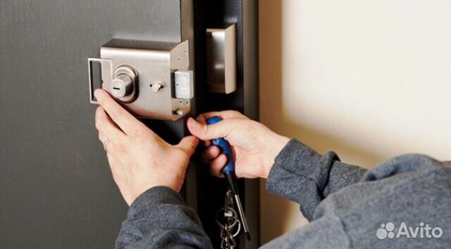 Ремонт замена замков ручек личинок, вскрытие двери