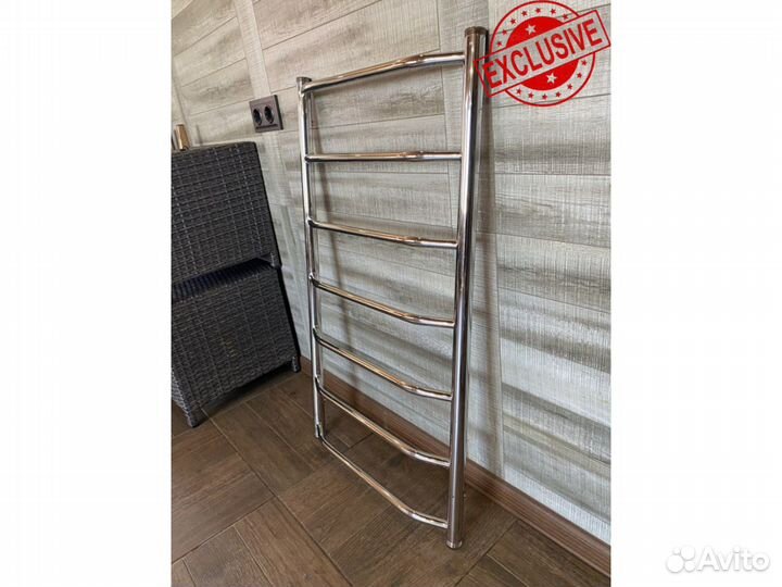 Полотенцесушитель E серебряный металл