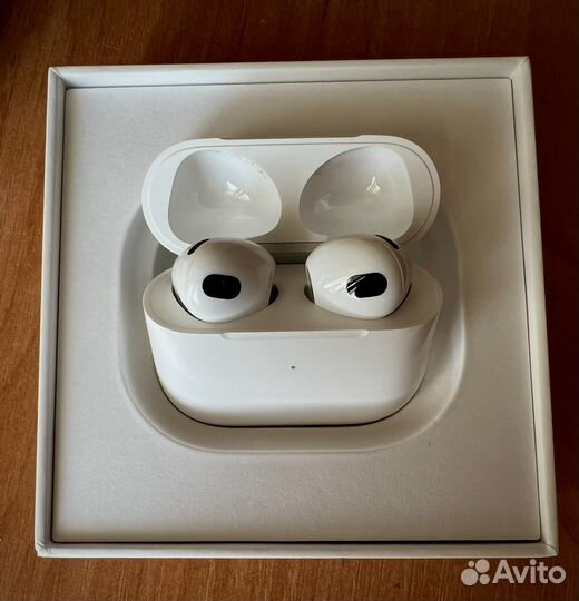 Беспроводные наушники apple airpods 3