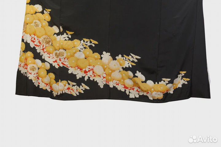 Винтажное кимоно томэсодэ