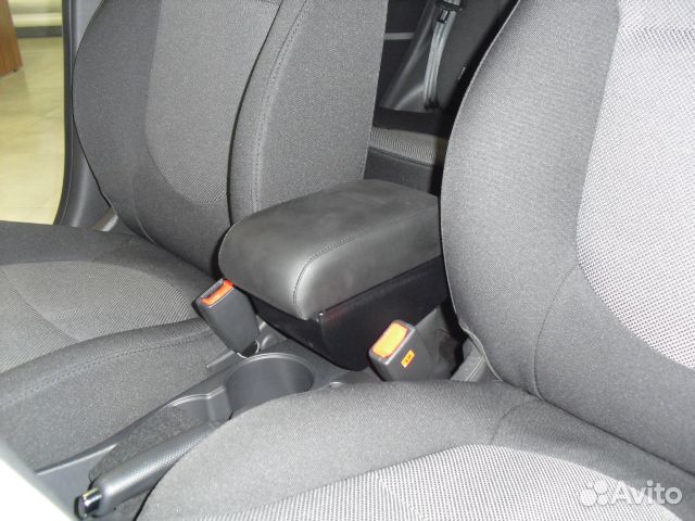 Подлокотник Hyundai Solaris
