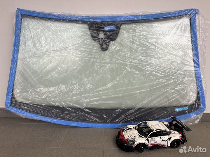 Стекло лобовое теплозащитное Cayenne Е3 (9Y0)