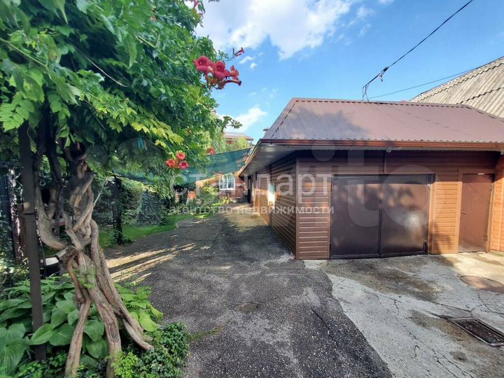 Дом 159,5 м² на участке 9 сот.