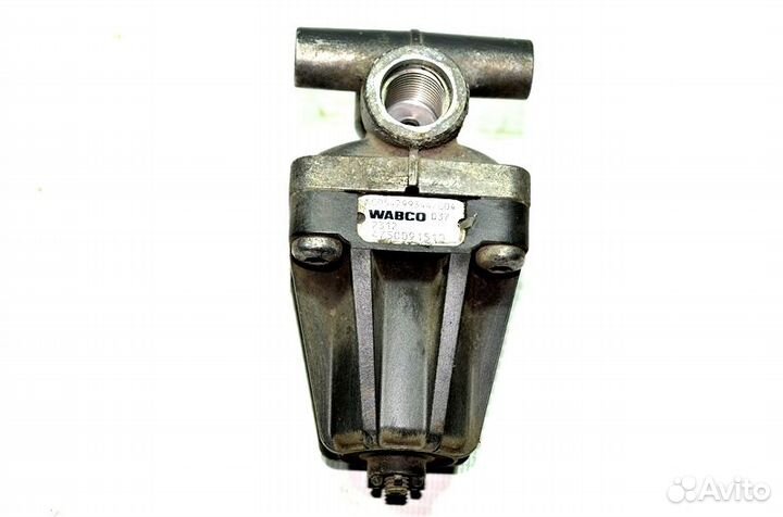 Регулятор давления воздуха mercedes-benz Actros MP