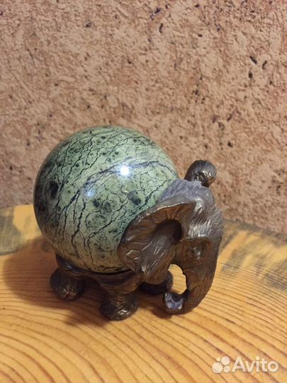 Статуэтка слон