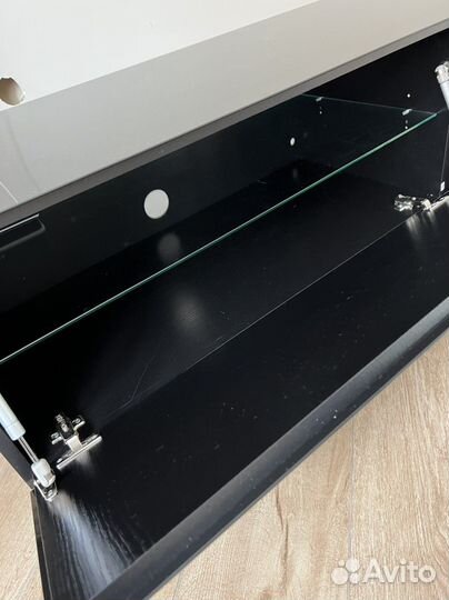 Тумба под телевизор