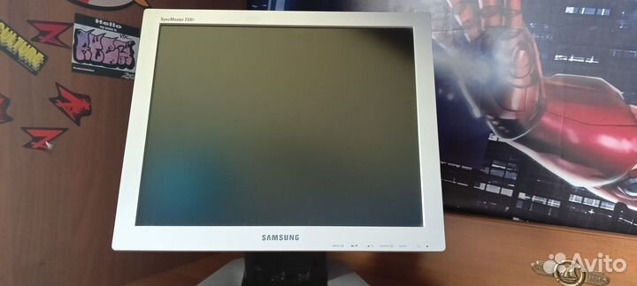 Монитор Samsung syncmaster 720t