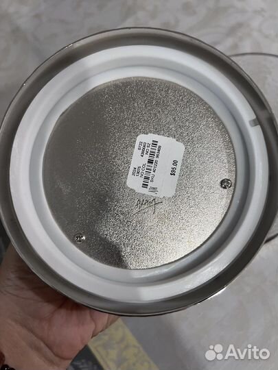 Банка Michael Aram