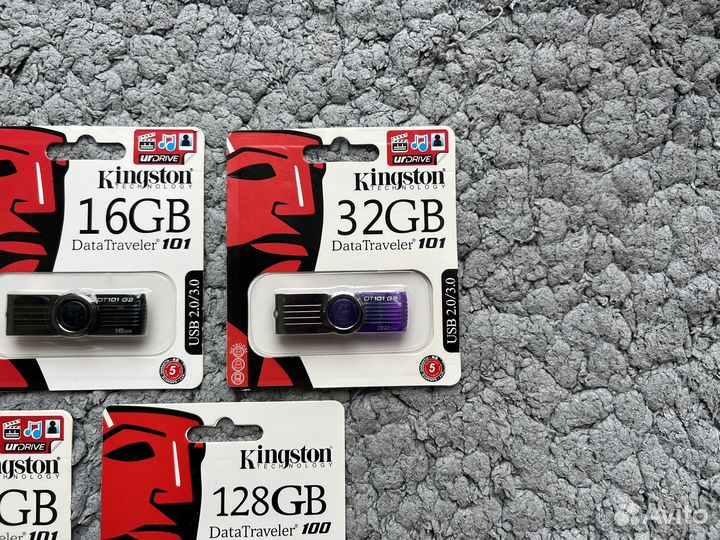 Kingston USB накопитель флешка 8gb - 128gb Новые