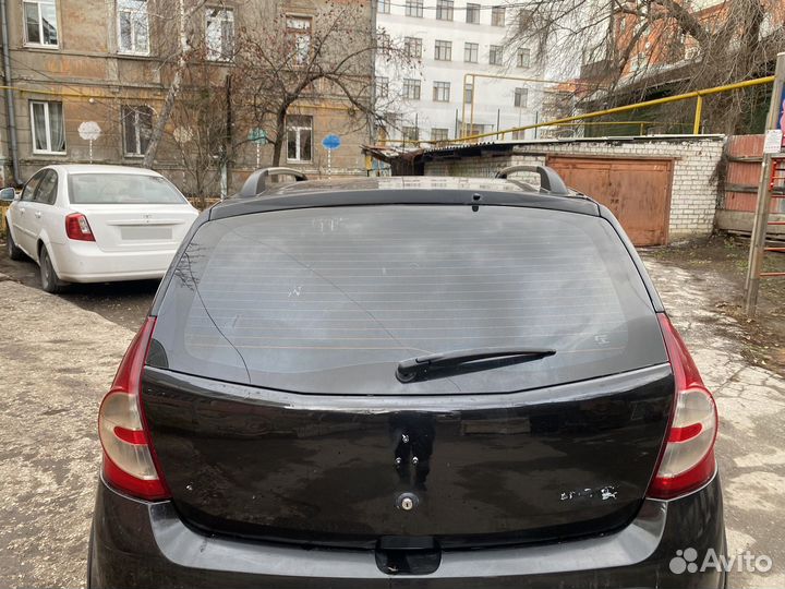 Renault Sandero Stepway 1.6 МТ, 2014, битый, 295 000 км