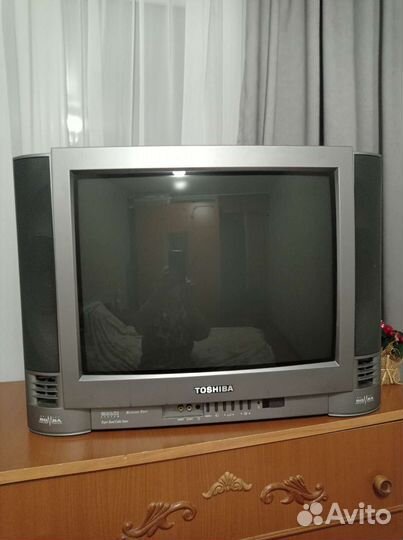Телевизор бу toshiba