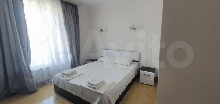 Комната 19 м² в 9-к., 1/3 эт.