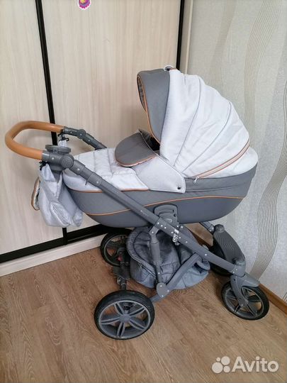 Коляска Adamex 3 в 1