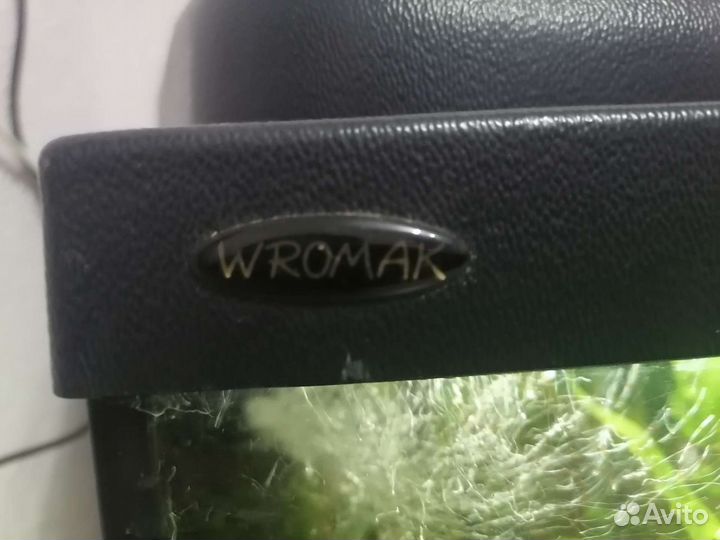 Аквариум с рыбками