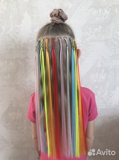 Афронаращивание цветного ряда канекалоном