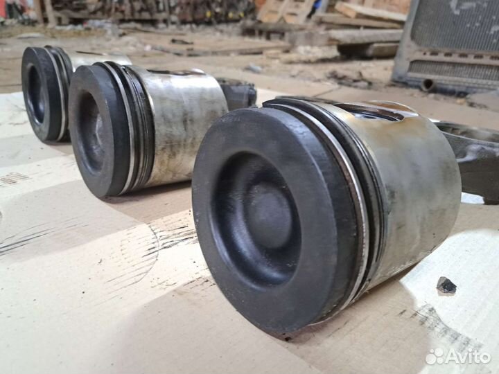 Поршень шатун Scania 4 R P DC11