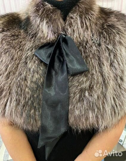 Горжетка из енота