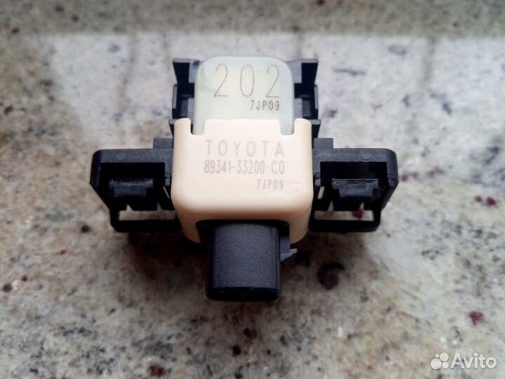 Датчик парковки Toyota