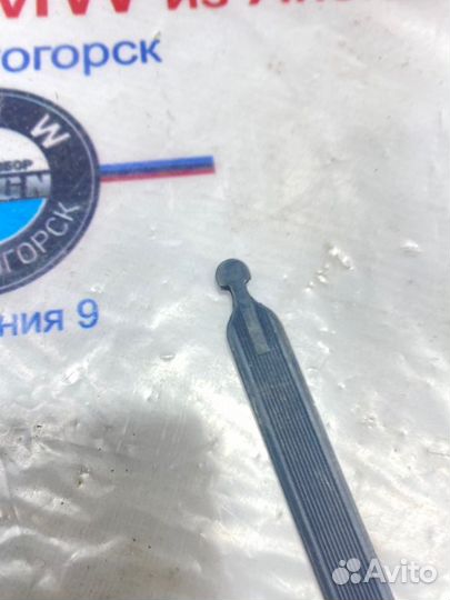 Резинка пола Bmw X5 E53 M54B30 2006