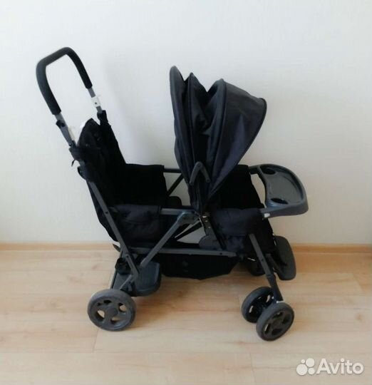 Коляска для двойни или погодок