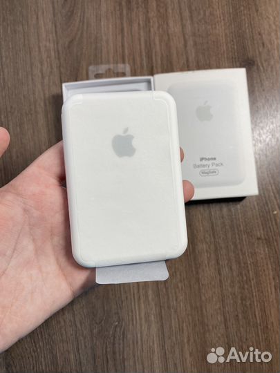 Apple magsafe battery pack