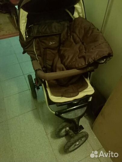 Прогулочная коляска бу