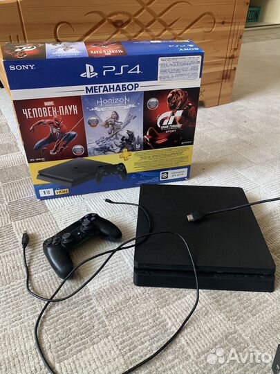 Sony PS4 slim 1tb
