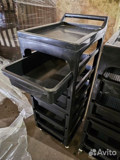 Тележка парикмахерская, столик парикмахера