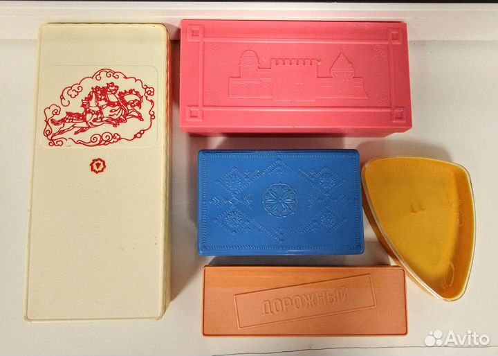 Матрёшки, корзины, шкатулки