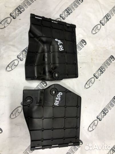 Накладка центральной консоли Lexus Rx300 MCU15