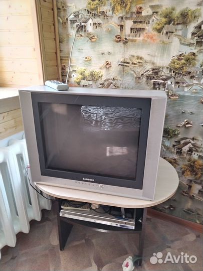 Телевизор Samsung б/у