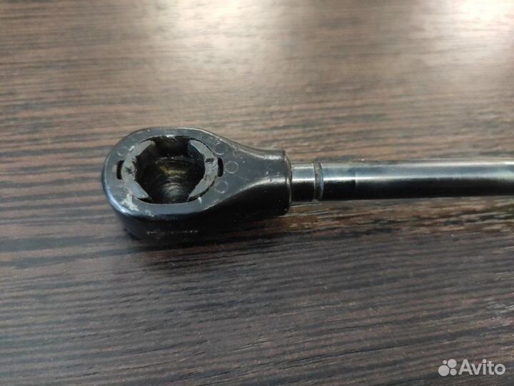 Амортизатор задний Mercedes S 500 4Matic W221 273