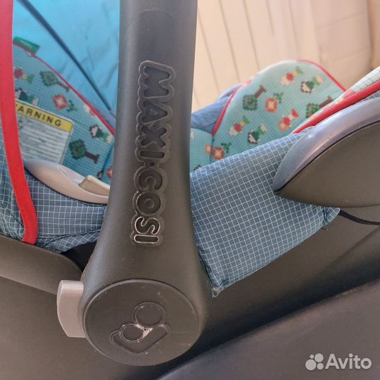 Автолюлька maxi cosi с базой isofix