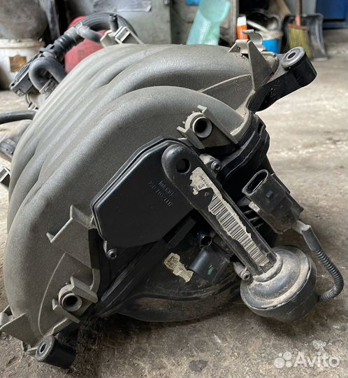 Впускной коллектор