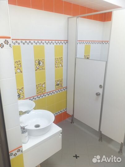 Плиточник выложу