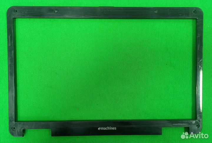 Рамка матрицы Emachines E525