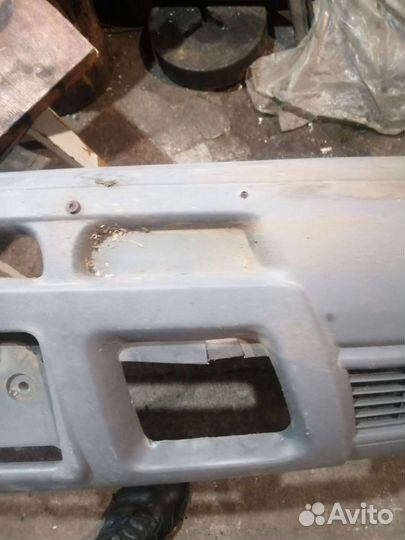 Продам бампер на Газель
