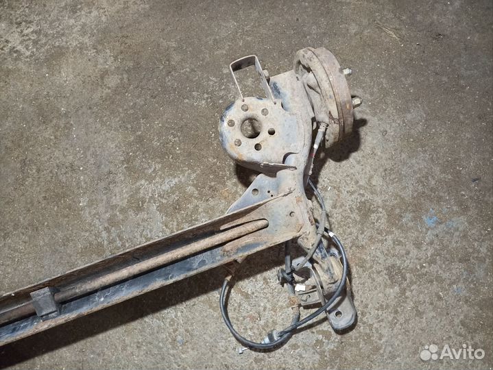 Задняя балка Hyundai Getz Хендай Гетц