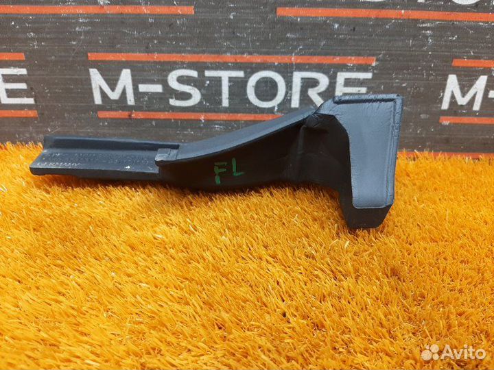 Наполнитель передний левый Bmw 5-Series F10