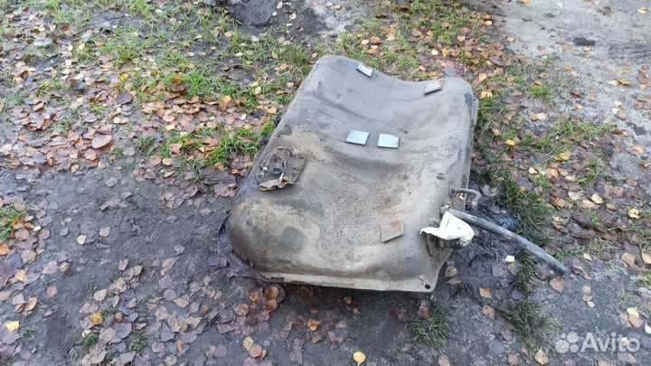 Бензобак Карина Е