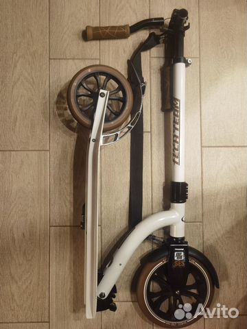 Самокат Tech Team TT Huracan 2020 белый