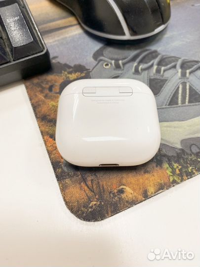 Airpods 4 без шумоподавления